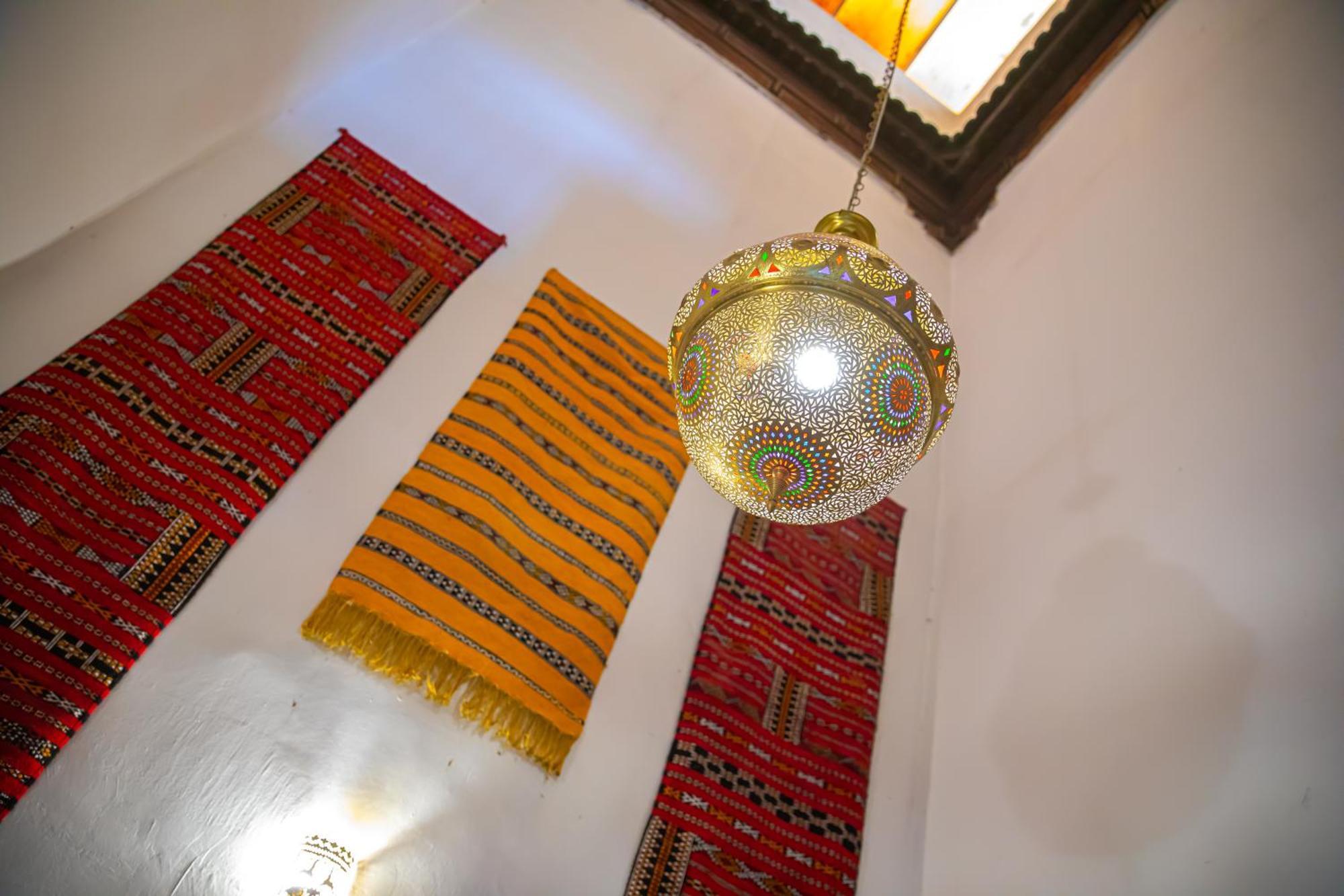 Hotel Dar Fez Arinas Exterior foto